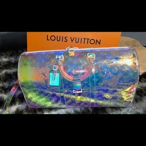 Looking for this bag on a budget price!